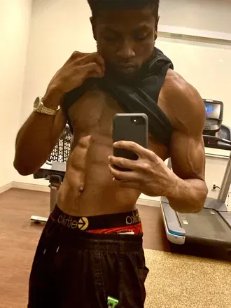 OnlyFans cuenta oso4thxluv avatar 1