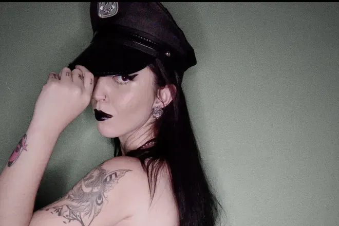 OnlyFans cuenta srta.addamss header 2