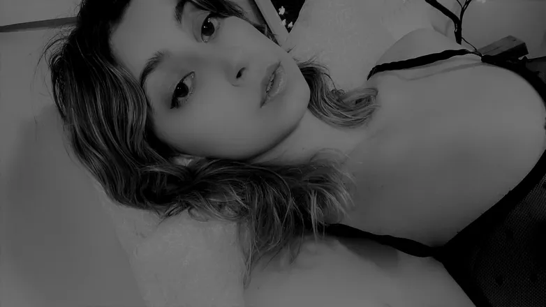 OnlyFans cuenta xohaileyhill header 2