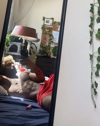 OnlyFans cuenta chrchboy header 2