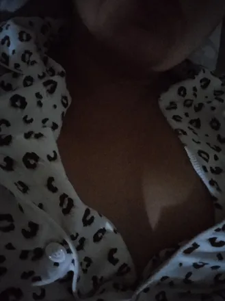 OnlyFans cuenta xisbh header 2