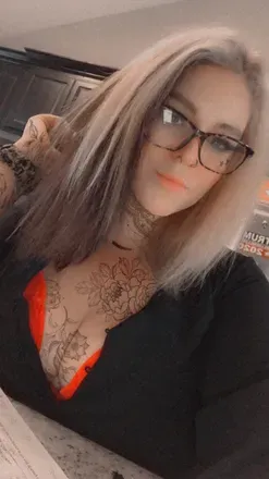 OnlyFans cuenta rosie__redd avatar 1