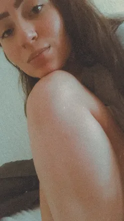 OnlyFans cuenta tittywhitemty header 2