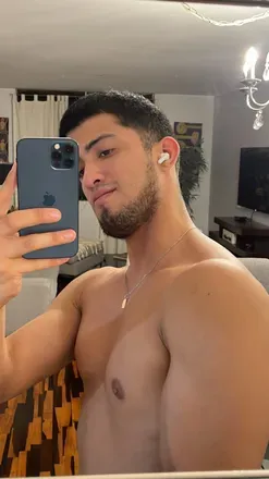 OnlyFans account  huami avatar 1