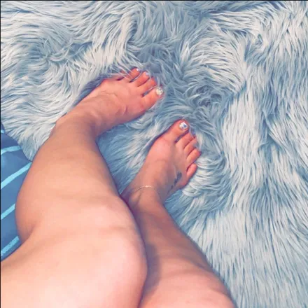 OnlyFans cuenta scrumptioussoles header 2
