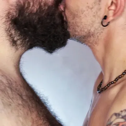 OnlyFans account  maxandthebear avatar 1