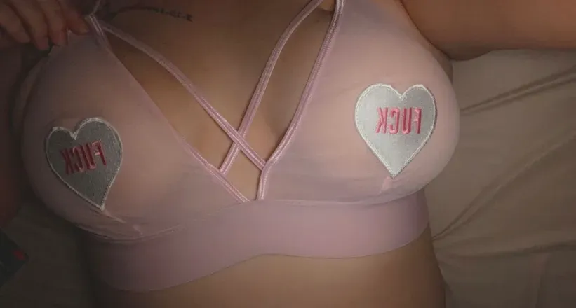 OnlyFans cuenta nikki98mend avatar 1