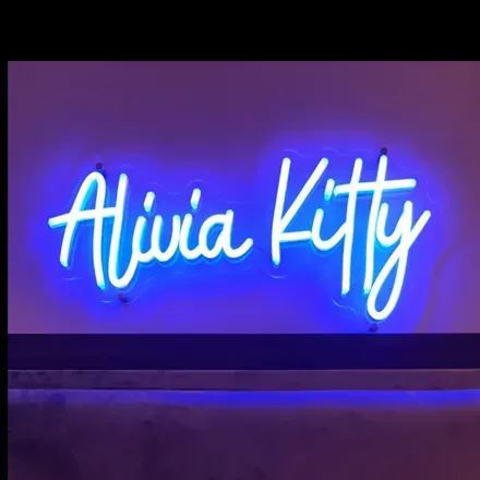 OnlyFans cuenta tsaliviakitty header 2