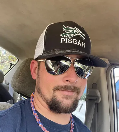 OnlyFans account  zach1124 header 2