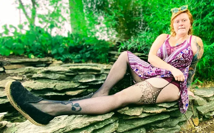 OnlyFans cuenta redwitchofthewest header 2