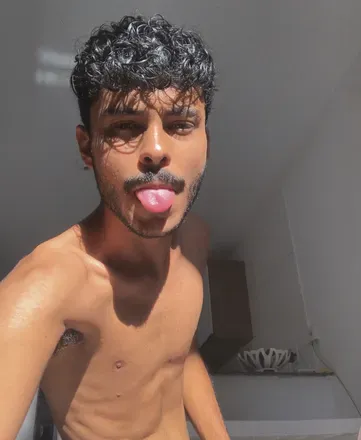 OnlyFans cuenta poucasiideia avatar 1