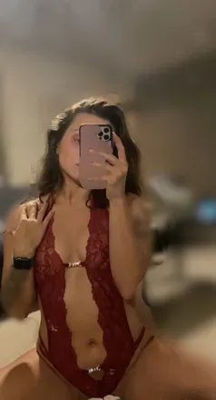 OnlyFans cuenta cosmic-caroline avatar 1