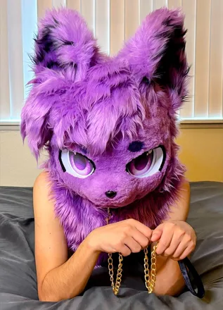OnlyFans cuenta lewdpurple header 2