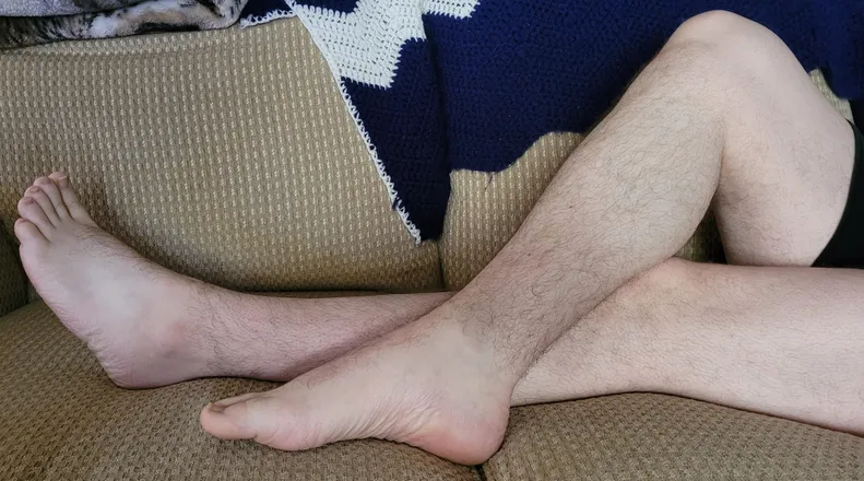 OnlyFans cuenta paguyfeet69 header 2