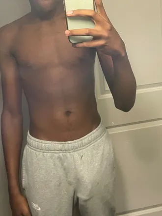 OnlyFans cuenta bigdickmilli header 2