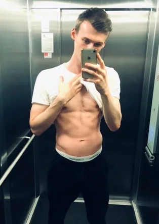 OnlyFans cuenta olly_lolly header 2