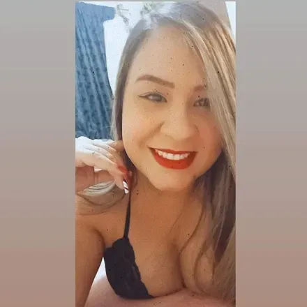 OnlyFans cuenta nbm2211 header 2