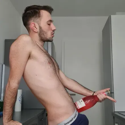 OnlyFans account  esversboy avatar 1