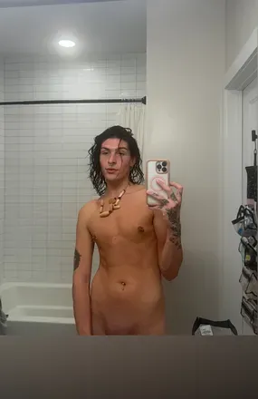 OnlyFans cuenta baezashton avatar 1