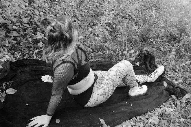 OnlyFans cuenta bikerbabe01 header 2