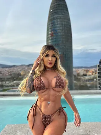 OnlyFans cuenta nikybimbodoll header 2