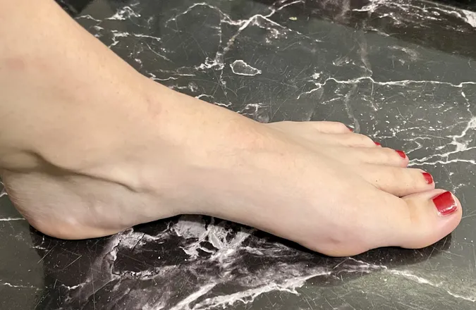 OnlyFans cuenta feetnpanties9902 header 2