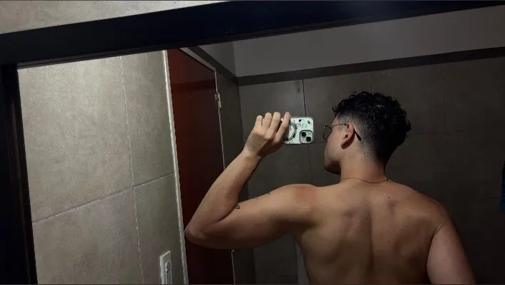 OnlyFans cuenta gabriel_bisex header 2
