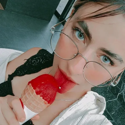 OnlyFans cuenta piterwera header 2