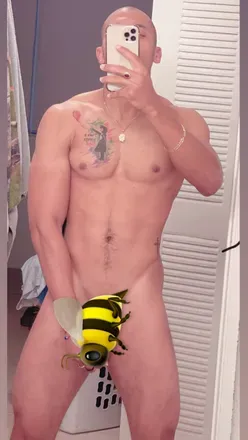 OnlyFans account  arisander avatar 1