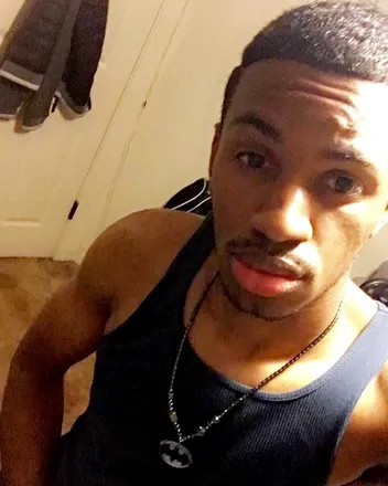 OnlyFans account  trophyboyray header 2
