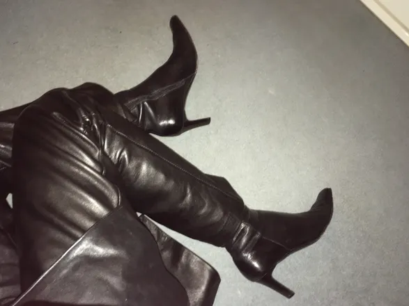 OnlyFans cuenta leatherxd header 2