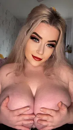 OnlyFans cuenta ameliaskye avatar 1
