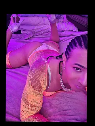 OnlyFans cuenta julzkain header 2