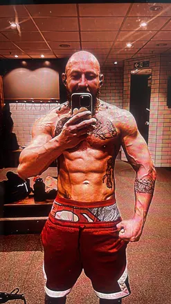 OnlyFans cuenta audicriss header 2