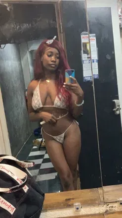OnlyFans cuenta layloveee header 2