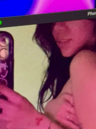OnlyFans cuenta ariisoto header 2