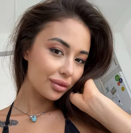 OnlyFans cuenta ariana_doll1 avatar 1