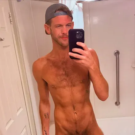 OnlyFans account  elibennett avatar 1