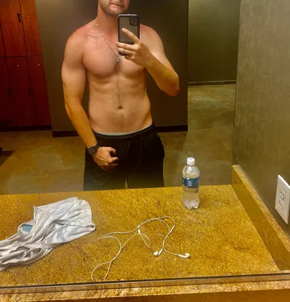 OnlyFans cuenta sexylad1010 avatar 1