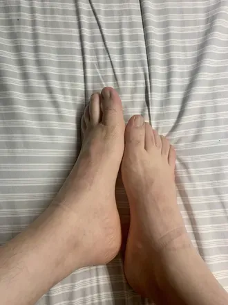 OnlyFans cuenta hot_feet40 avatar 1