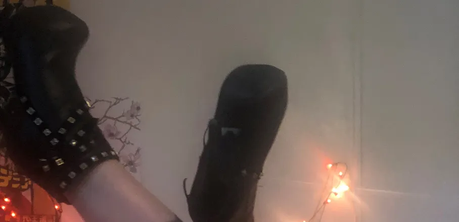 OnlyFans account  blazingjuniper header 2