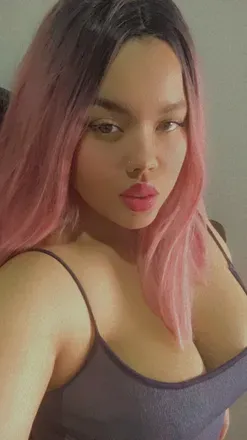 OnlyFans cuenta leonaluna23 avatar 1