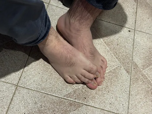 OnlyFans cuenta feetyses header 2