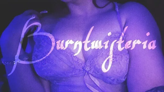 OnlyFans cuenta burntwisteria header 2