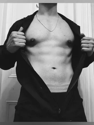 OnlyFans cuenta romanwood avatar 1