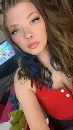 OnlyFans cuenta perfectlyxxpetitexx avatar 1
