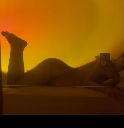 OnlyFans cuenta sarah22vibes header 2