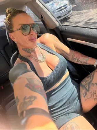 OnlyFans cuenta soyursularose avatar 1