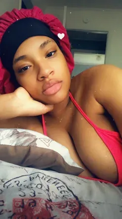 OnlyFans account  deeoriginalbee avatar 1