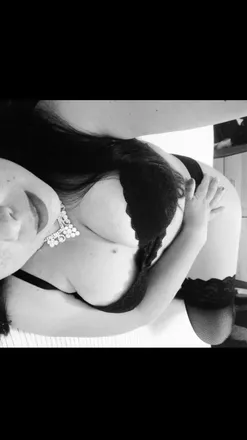 OnlyFans cuenta u323691660 header 2